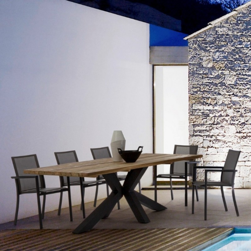 Silla Konnor exterior