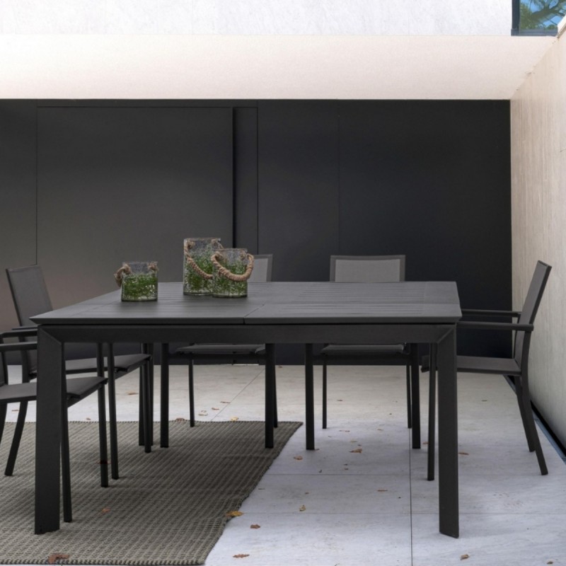 Silla Konnor exterior