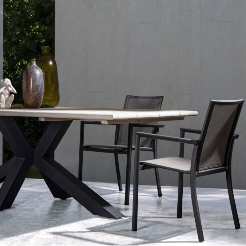 Silla Konnor exterior