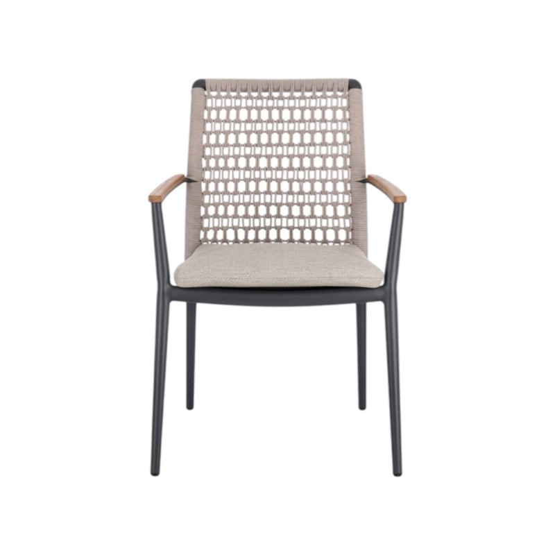 Silla Maddox exterior