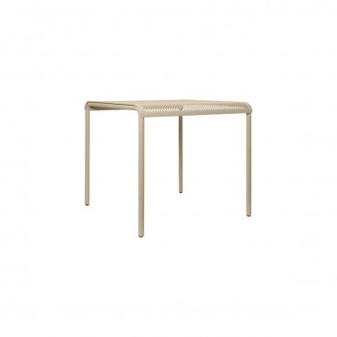 Mesa comedor exterior Dapple 80 Ferm Living-Beige
