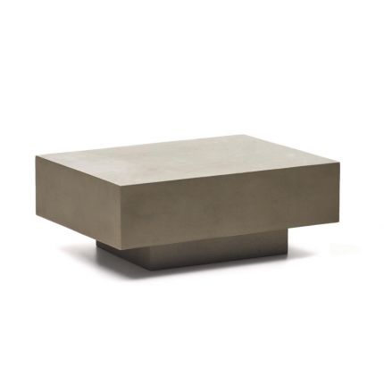 Mesa centro cuadrada Rusti | Sobre cemento